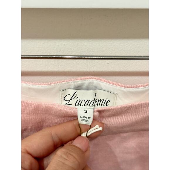 NWT L'Academie by Marianna Carinne Linen Pleated Bermuda Short Blush Pink Small - Picture 4 of 6